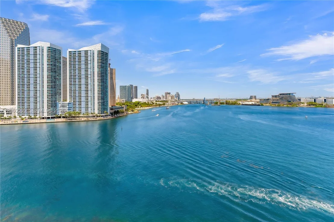 Photo of Unit 1102 at 848 Brickell Key Dr