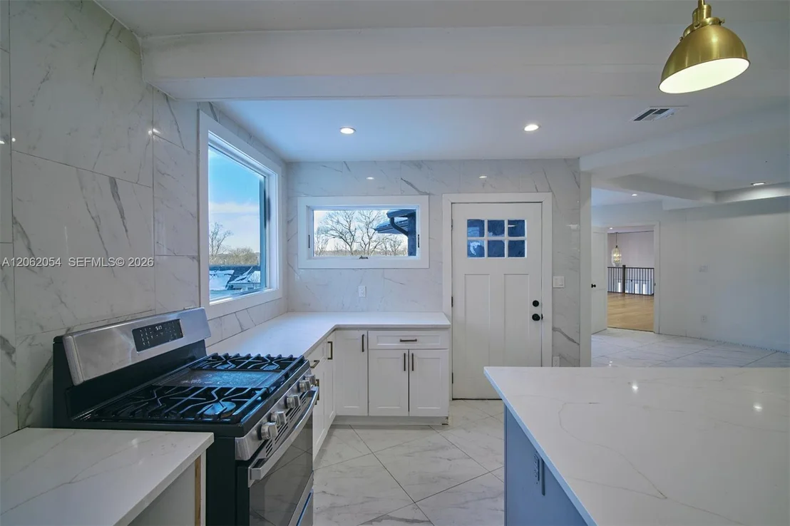 Photo of 189 Mc Namara Rd