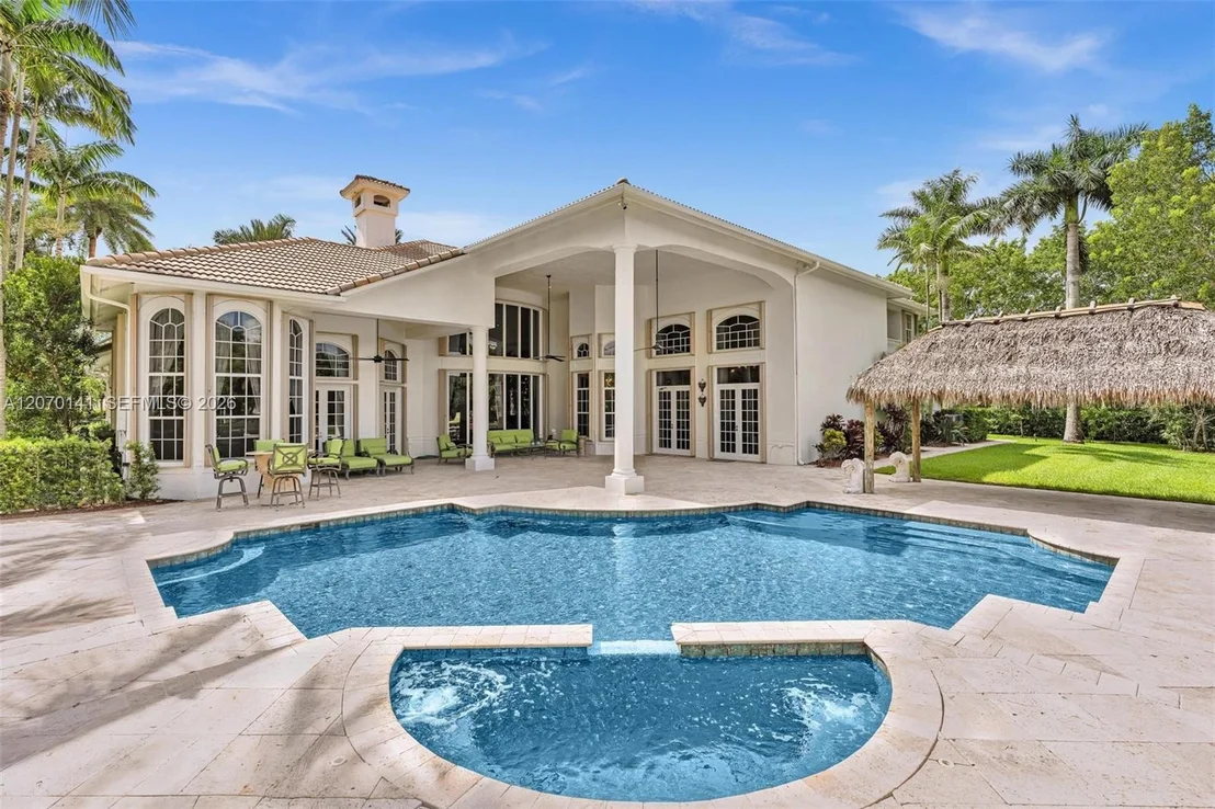 Photo of 3828 Pine Lake Dr