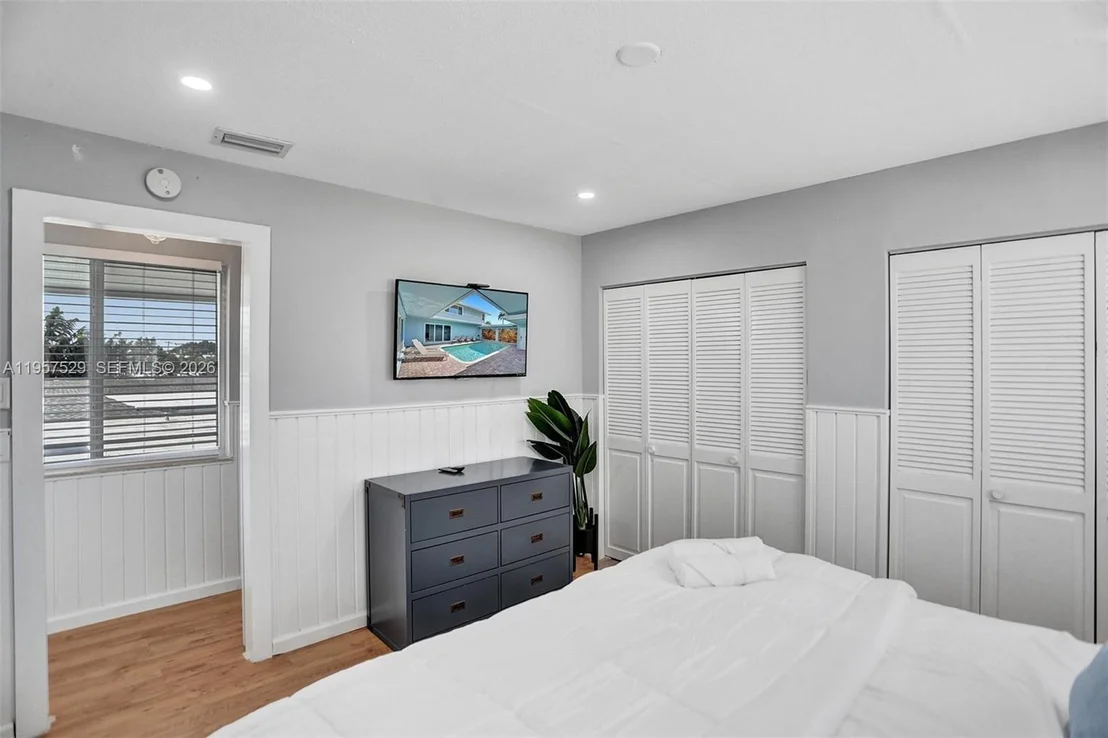 Photo of 1341 SE 7th Ave