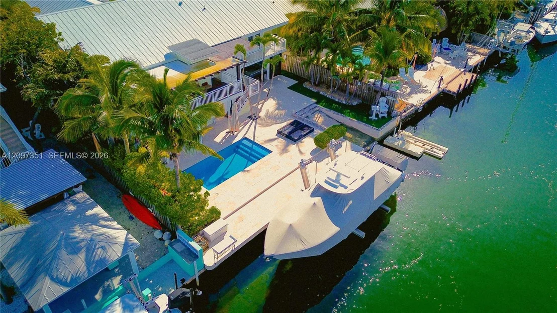 Photo of 149 Harbor Dr