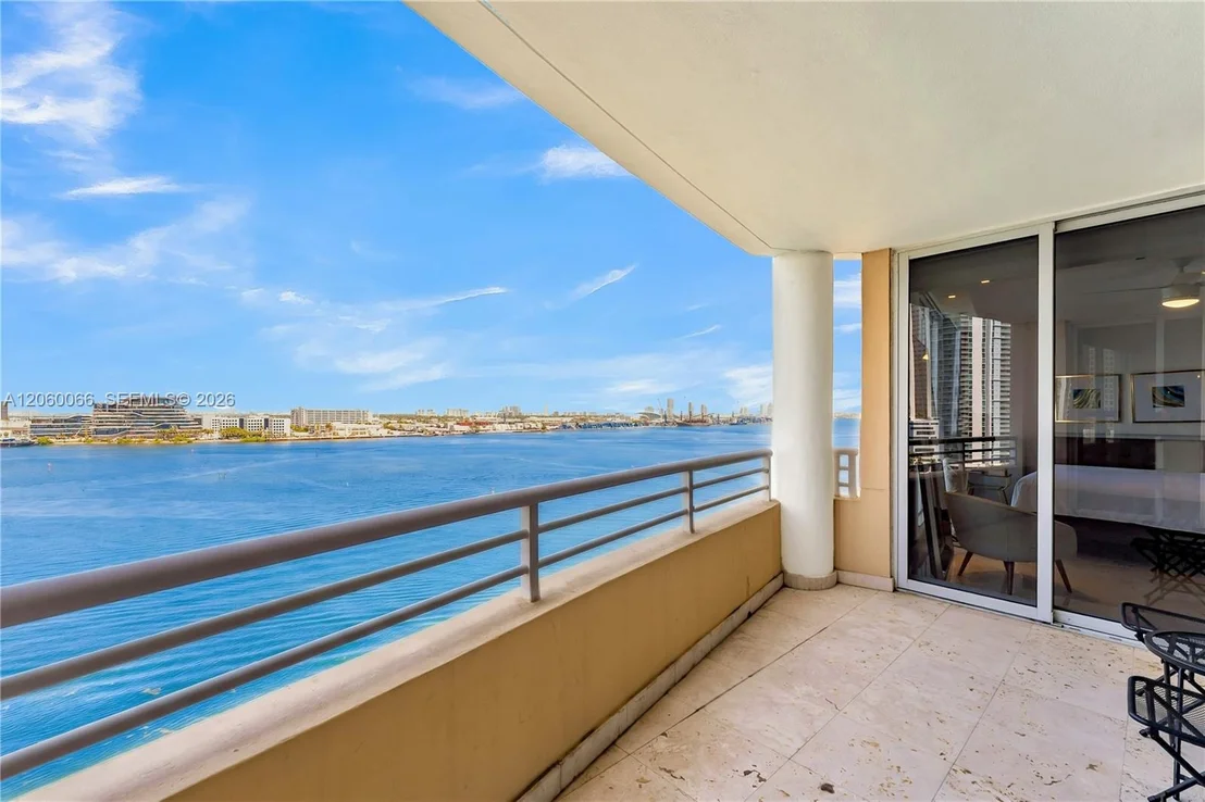 Photo of Unit 1102 at 848 Brickell Key Dr