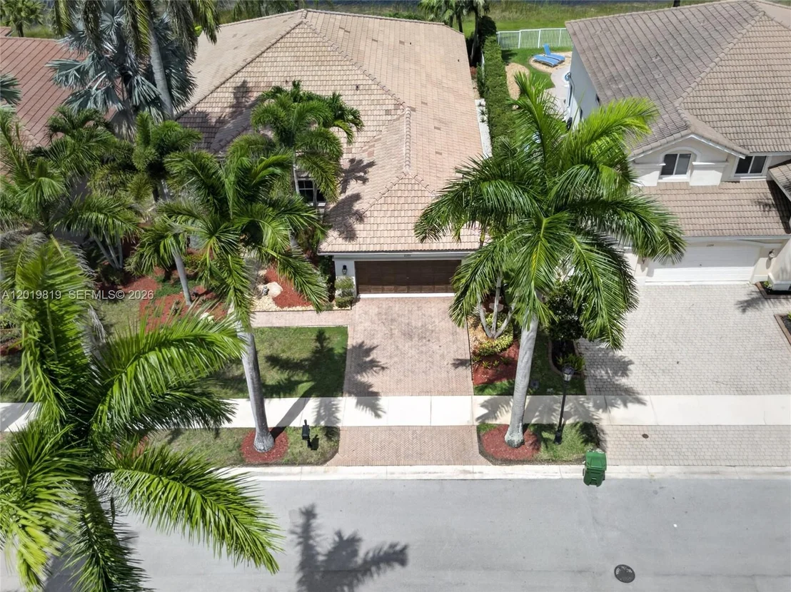 Photo of 2288 Quail Roost Dr