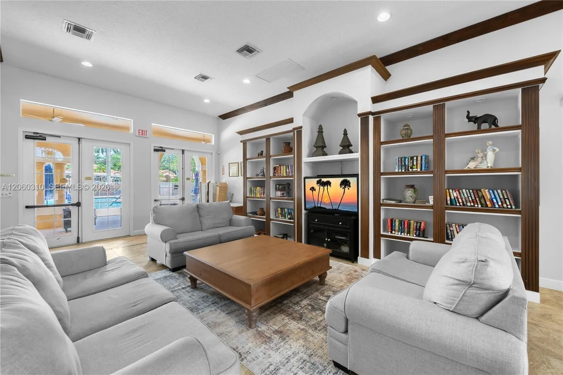 Photo of 3938 Palladium Shore Dr