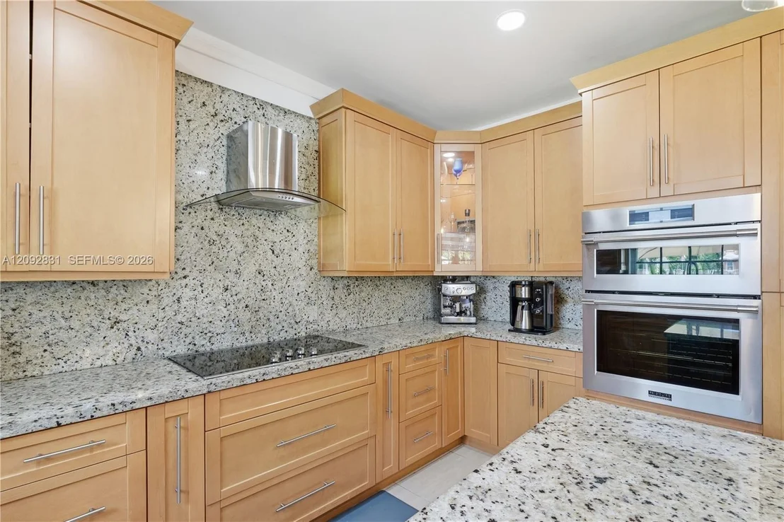 Photo of 1612 Blue Jay Cir
