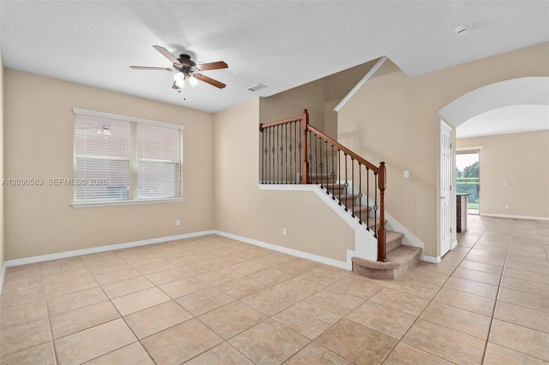 Photo of 5054 Superior Pl