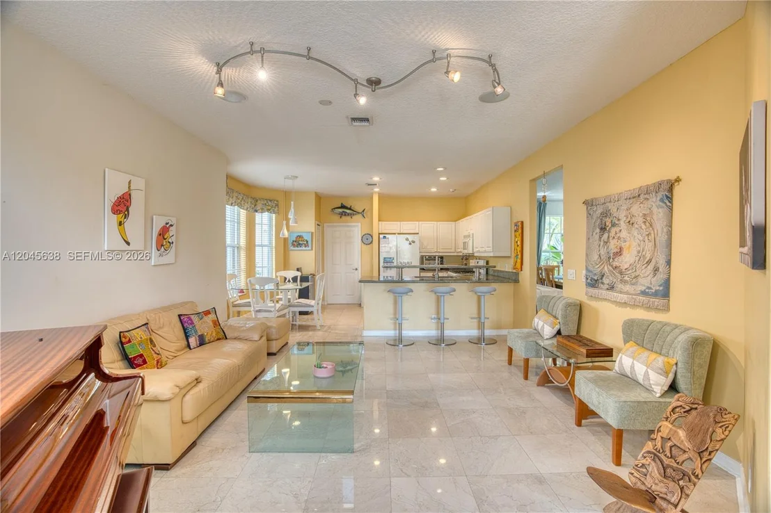 Photo of 1207 General Pointe Trce