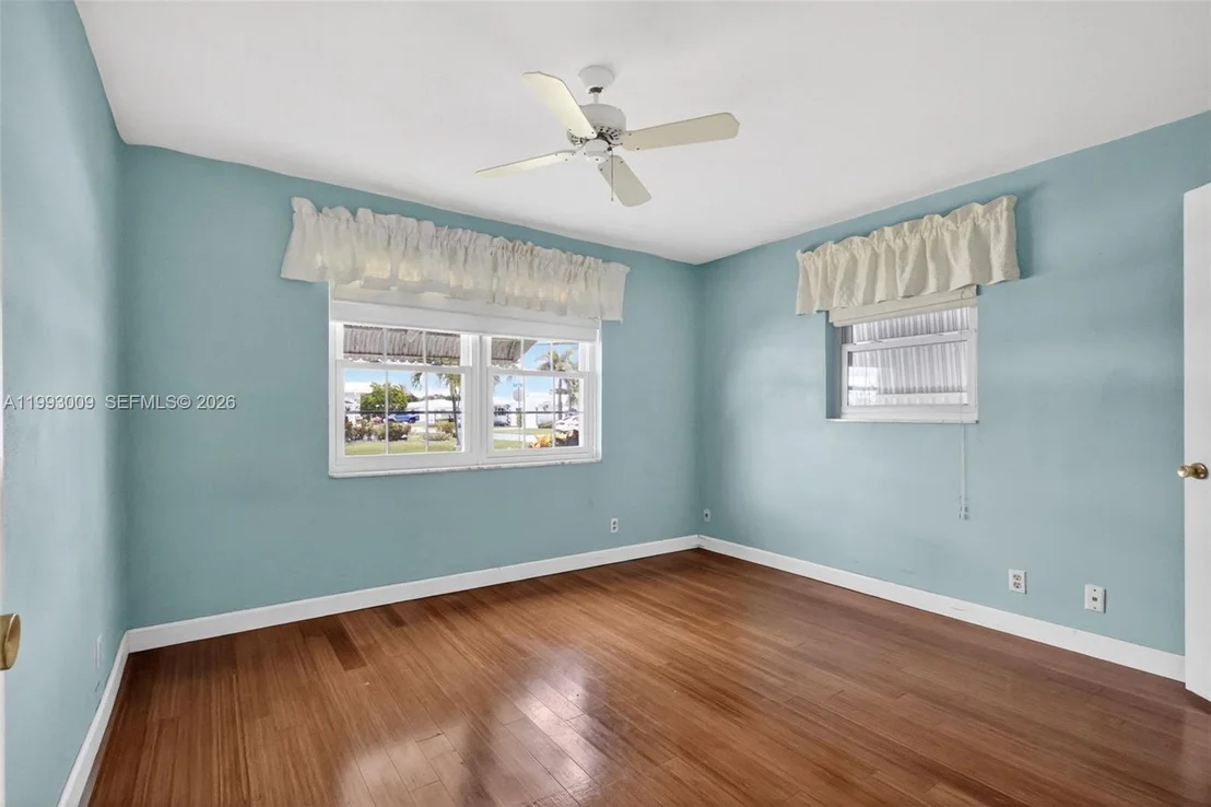 Photo of 1104 Ocean Ave