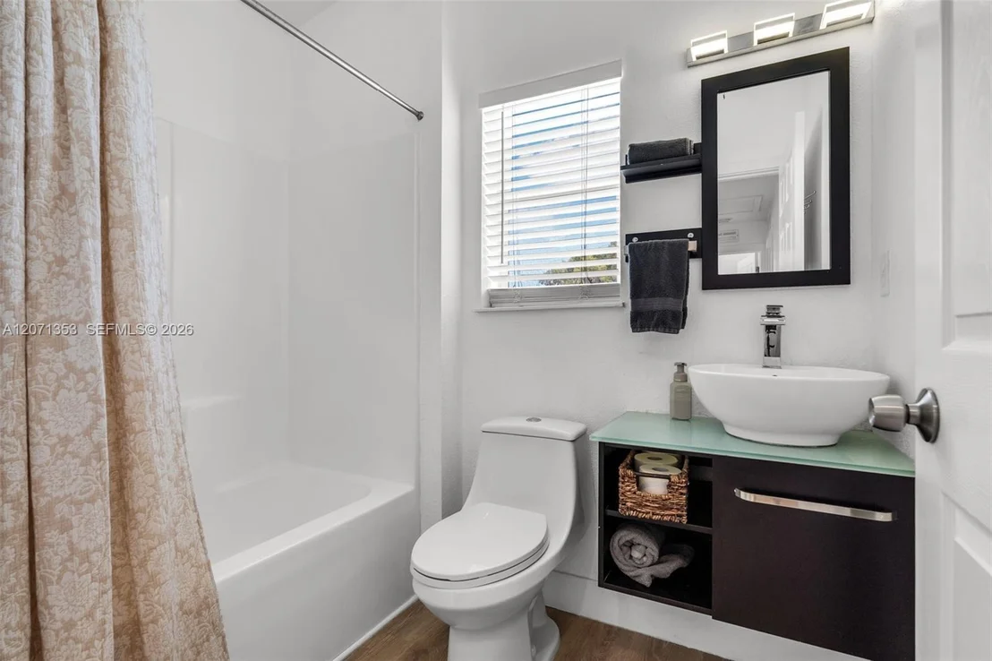 Photo of 21 Mockingbird Rd