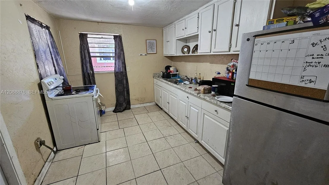 Photo of 2114 NW 5th St