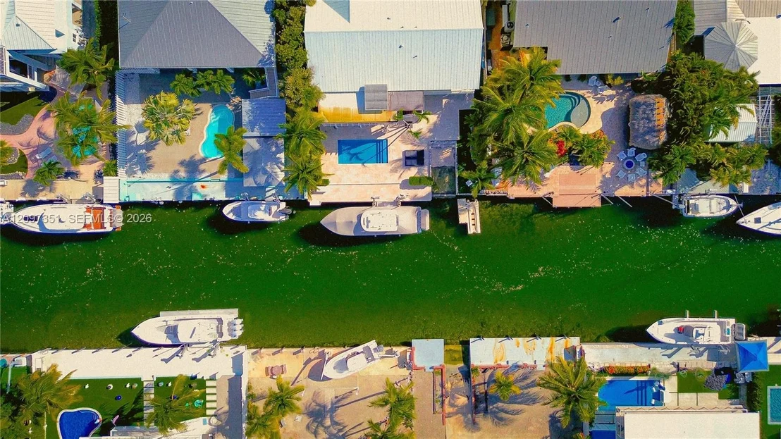 Photo of 149 Harbor Dr