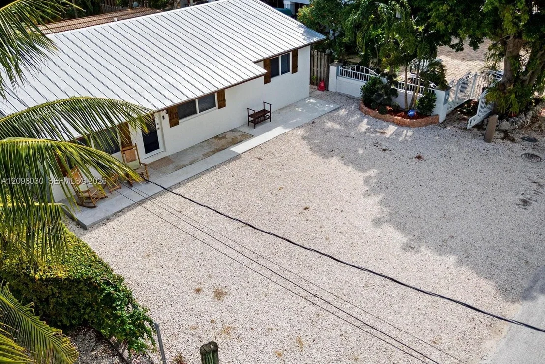 Photo of 53 Bonefish Ave