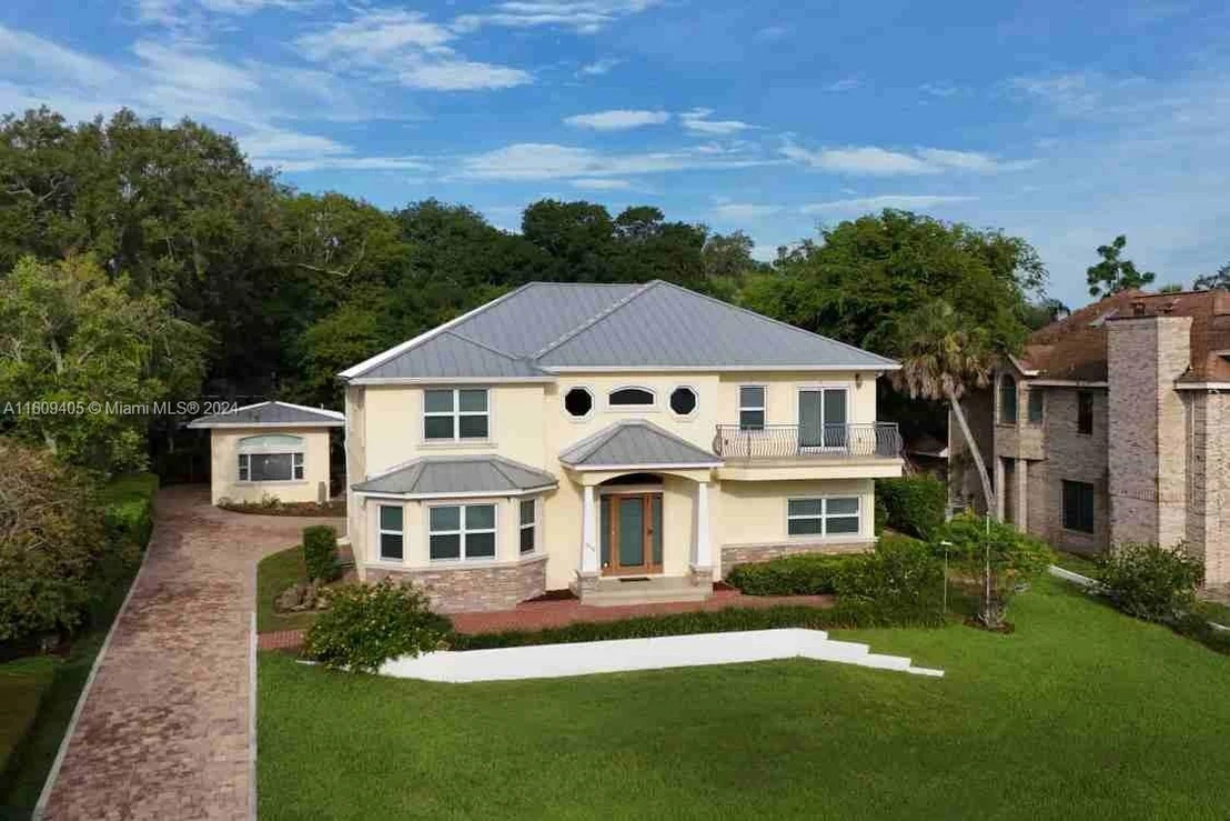 Photo of 1613 N Indian River Drive