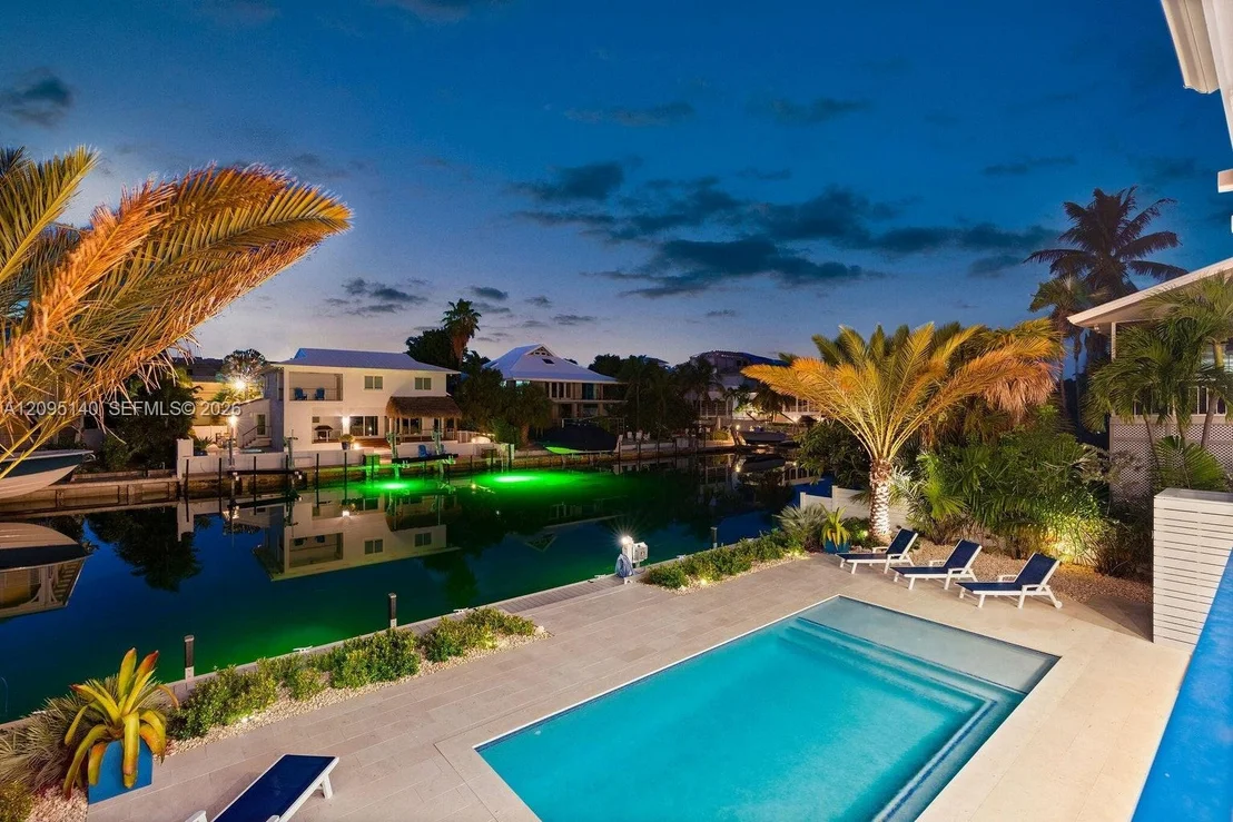 Photo of 115 Villa Bella