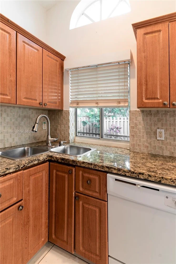 Photo of 1341 Seagrape Cir
