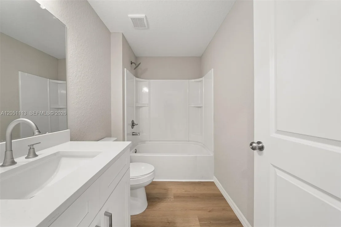 Photo of 5634 Cortez Blvd.