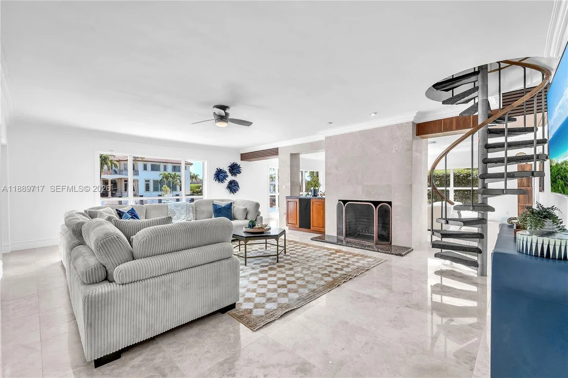 Photo of 4440 NE 23rd Ave