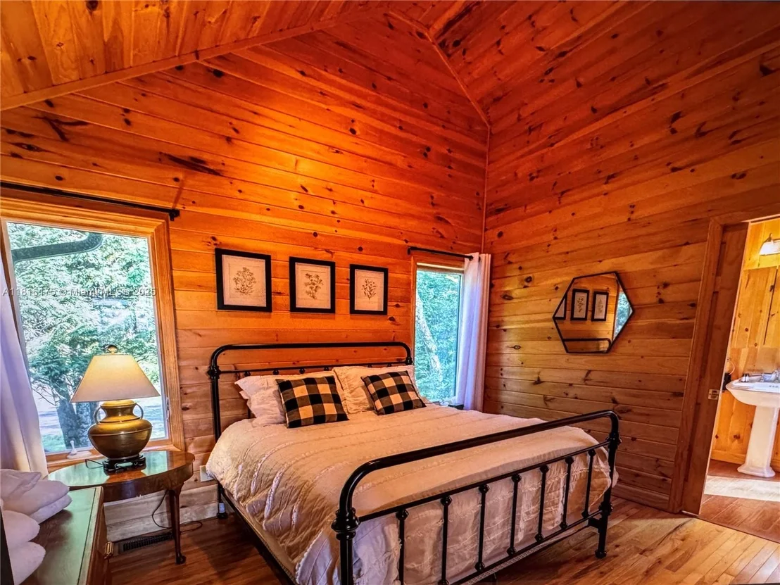 Photo of 200 Summit Lodge Road