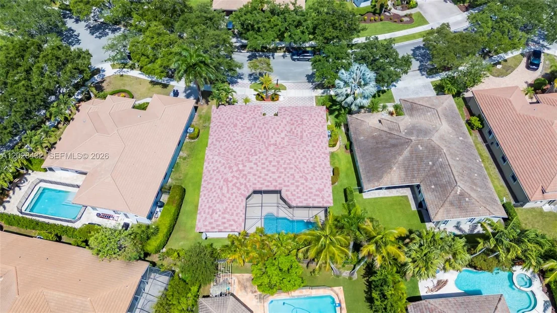 Photo of 3852 Oak Ridge Cir