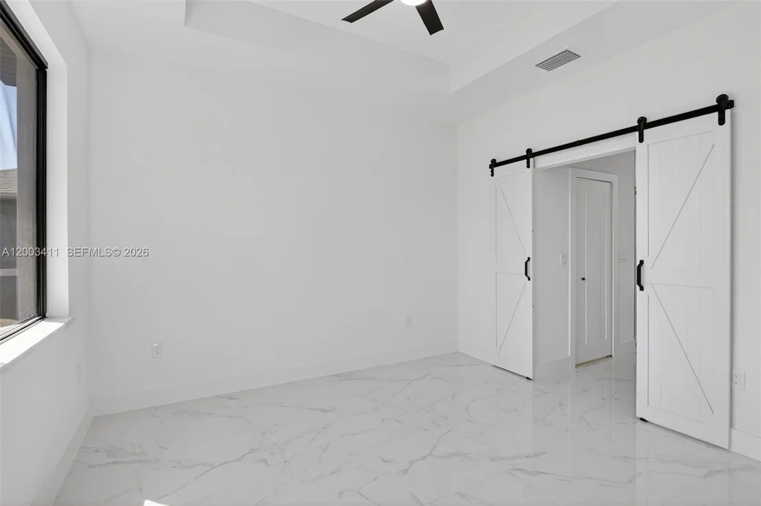 Photo of 312 Rand Ave.