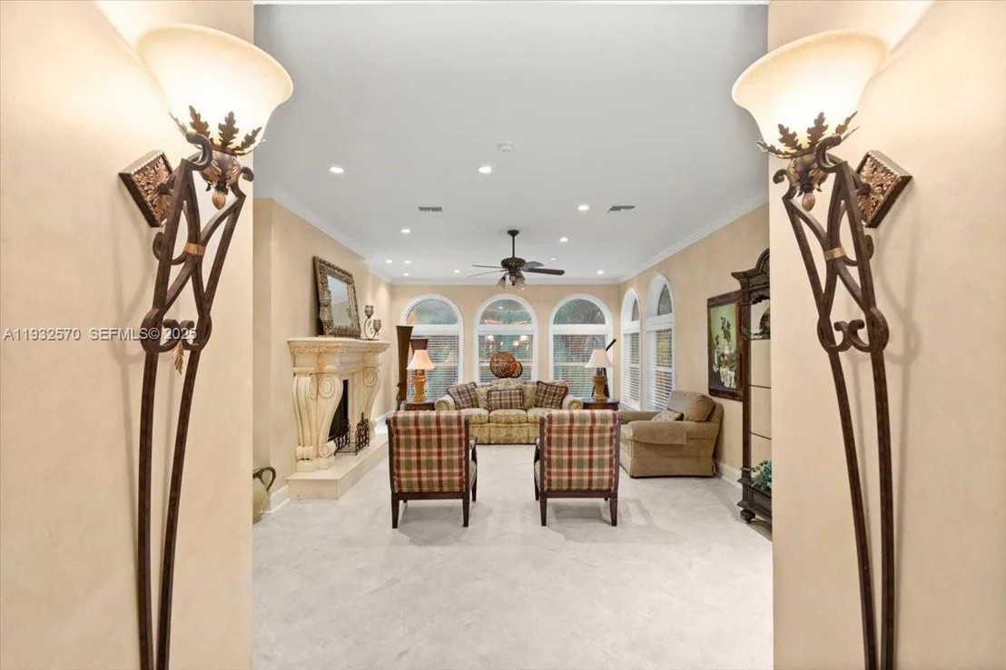 Photo of 12 Tidewater Dr