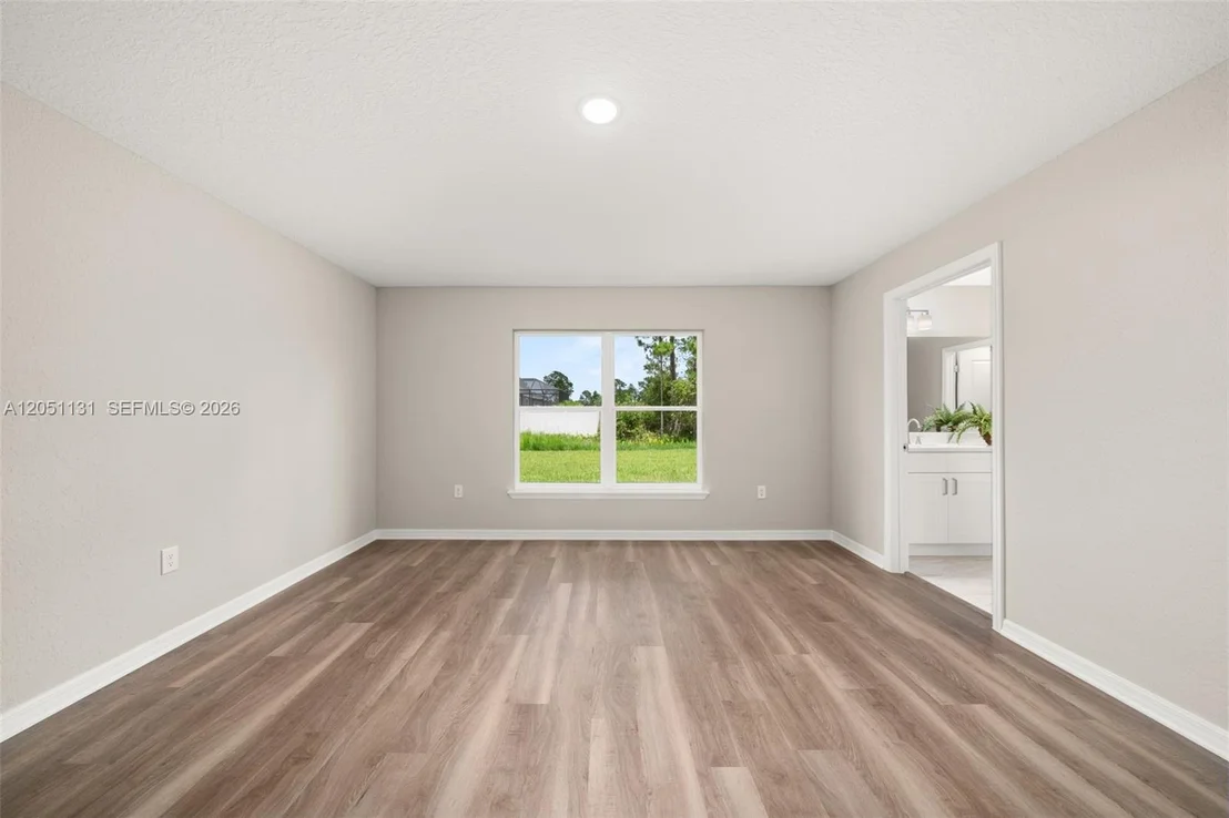 Photo of 5652 Cortez Blvd.