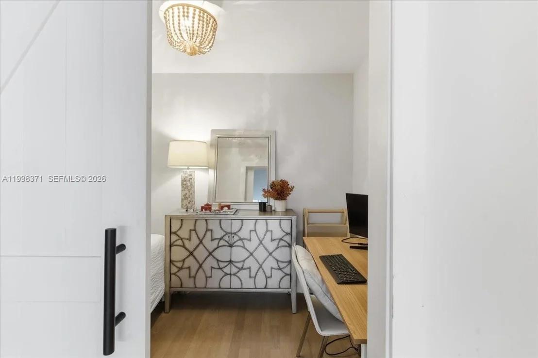 Photo of Unit 3H at 550 Ocean Drive