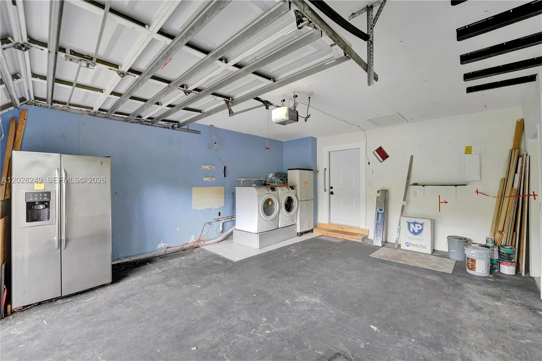 Photo of 417 SE 4th St