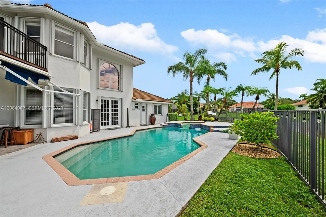 Photo of 3249 Muirfield