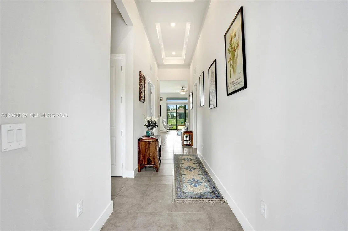 Photo of 8147 Juniper Dr