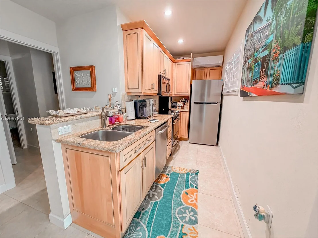 Photo of 149 Harbor Dr