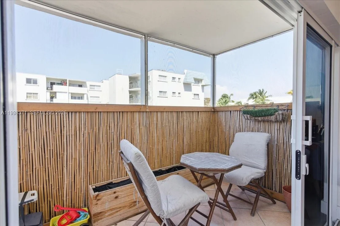 Photo of Unit 3H at 550 Ocean Drive