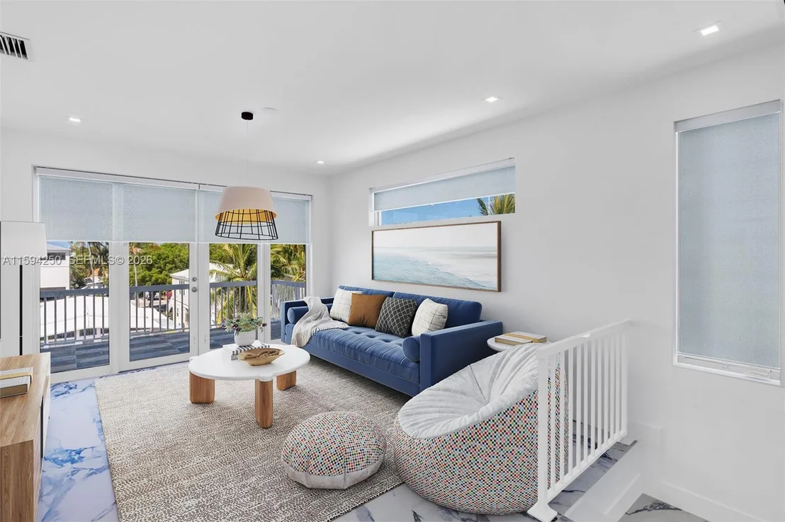 Photo of 84 Coral Way