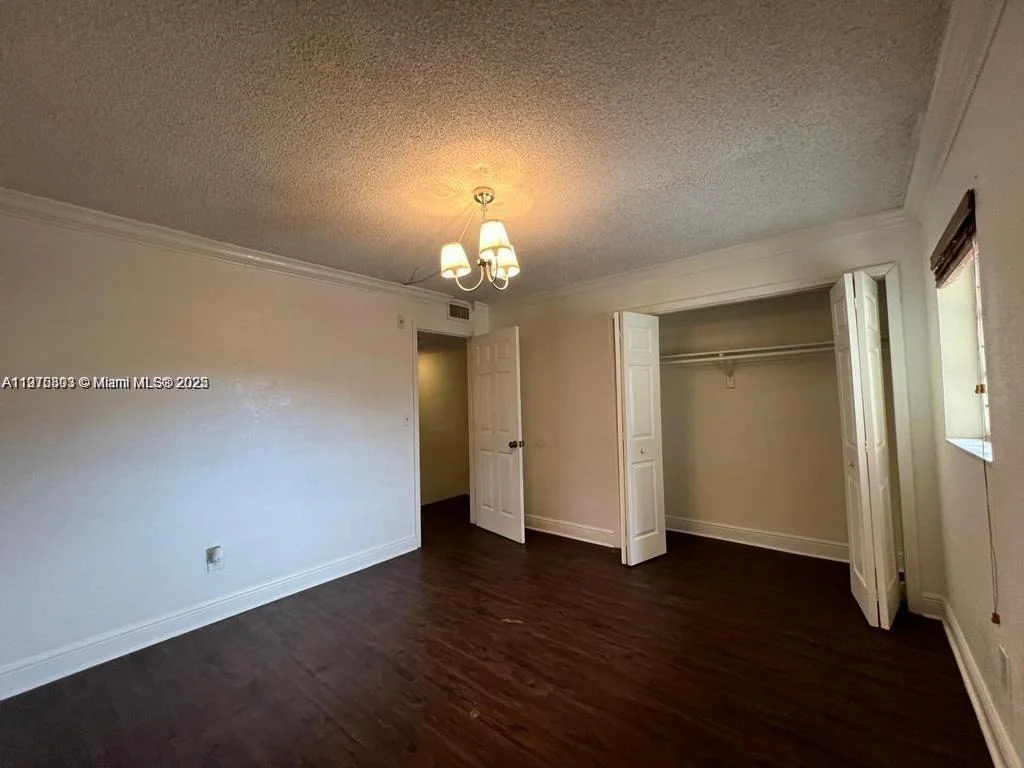 Photo of Unit 3209 at 