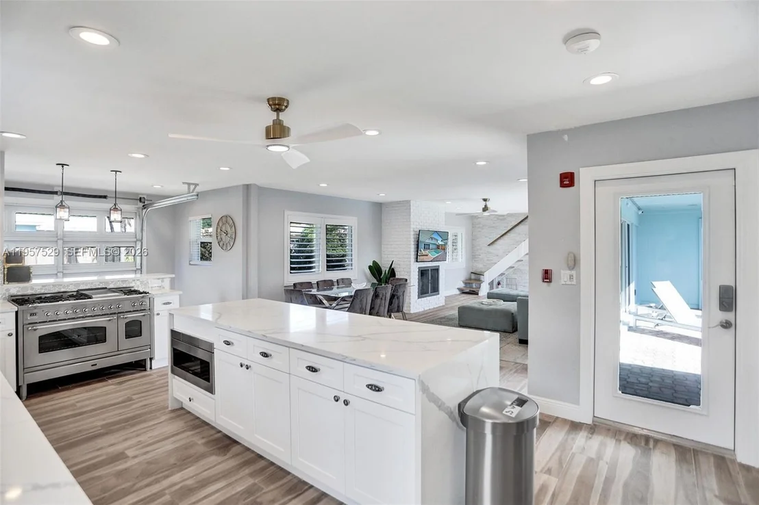 Photo of 1341 SE 7th Ave
