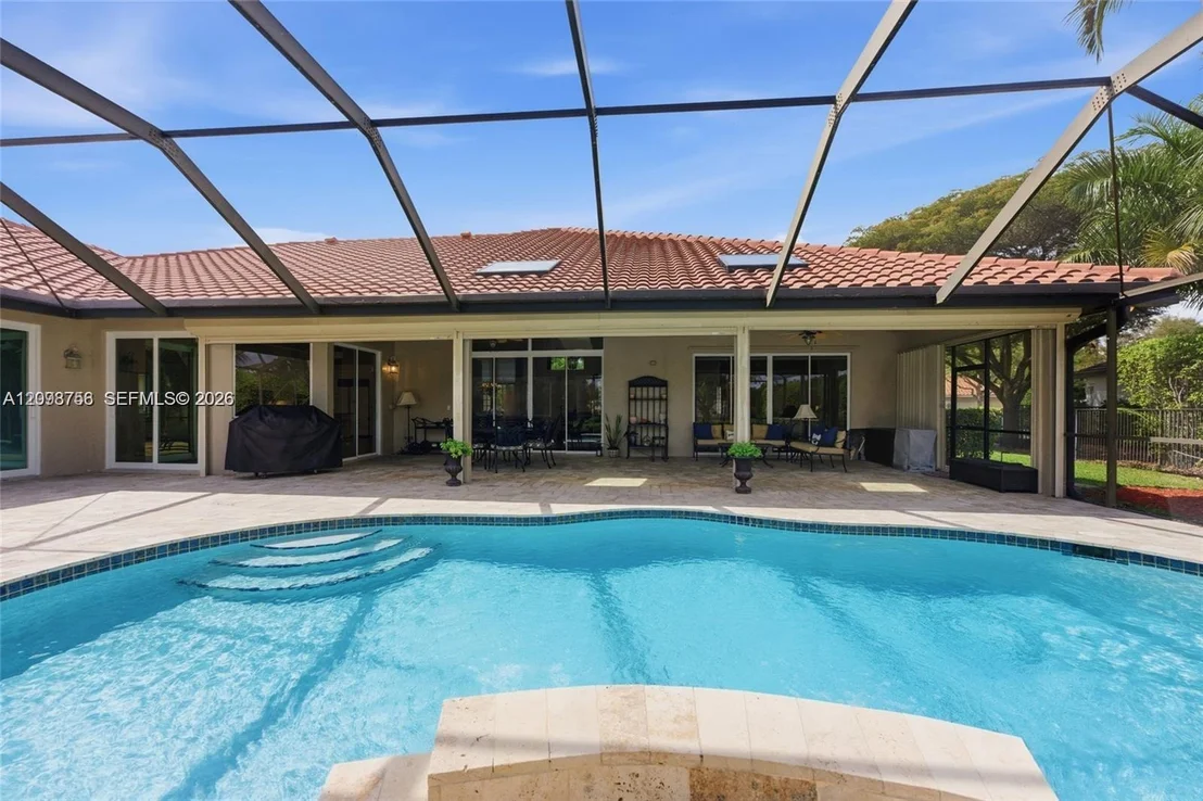 Photo of 158 Dockside Cir