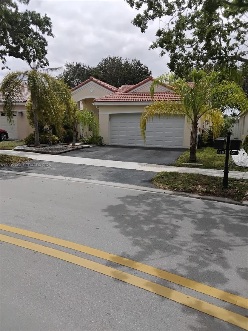 Photo of 519 Talavera Rd