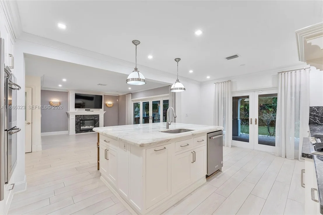 Photo of 746 Marble Ct