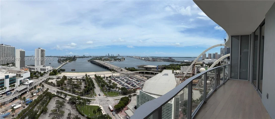Photo of Unit 2003 at 1400 Biscayne Blvd