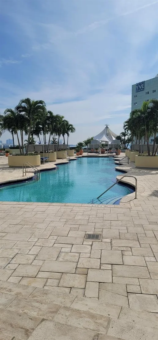 Photo of Unit 652 at 244 Biscayne Blvd