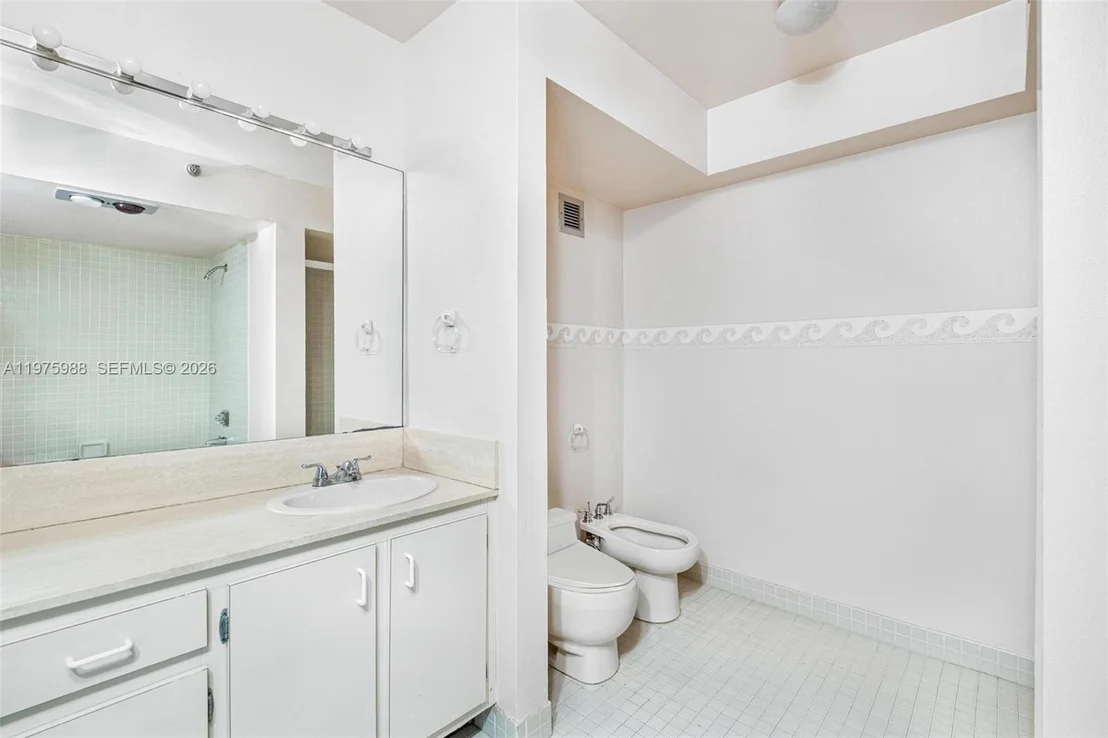 Photo of Unit 310 at 170 Ocean Lane Dr