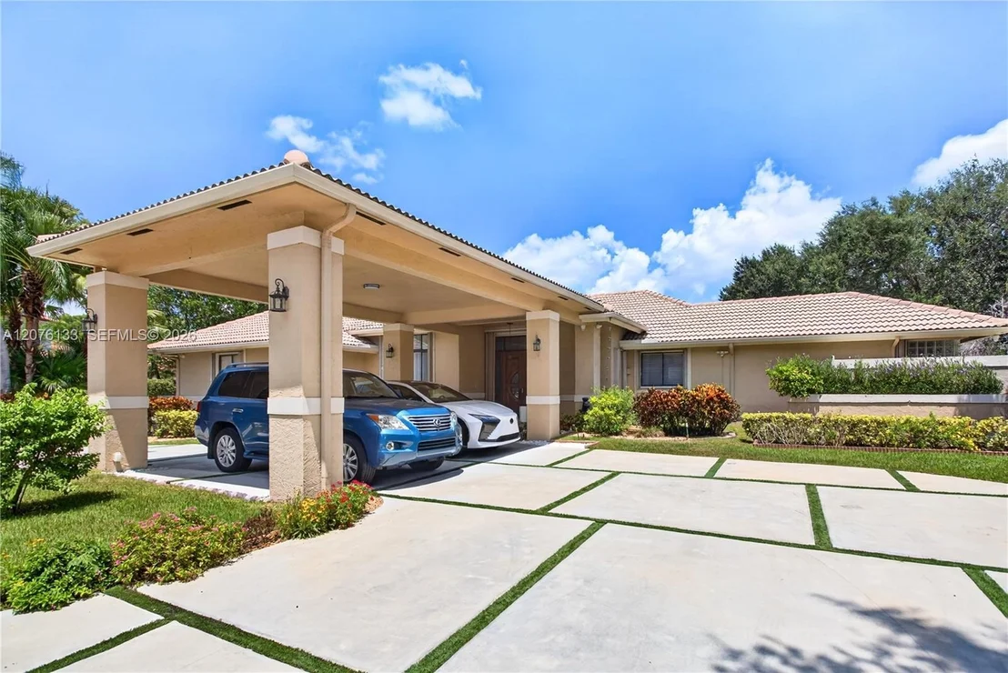 Photo of 2725 Hunter Rd
