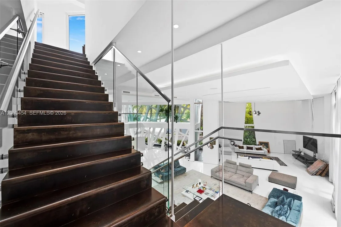 Photo of 480 Ocean Blvd