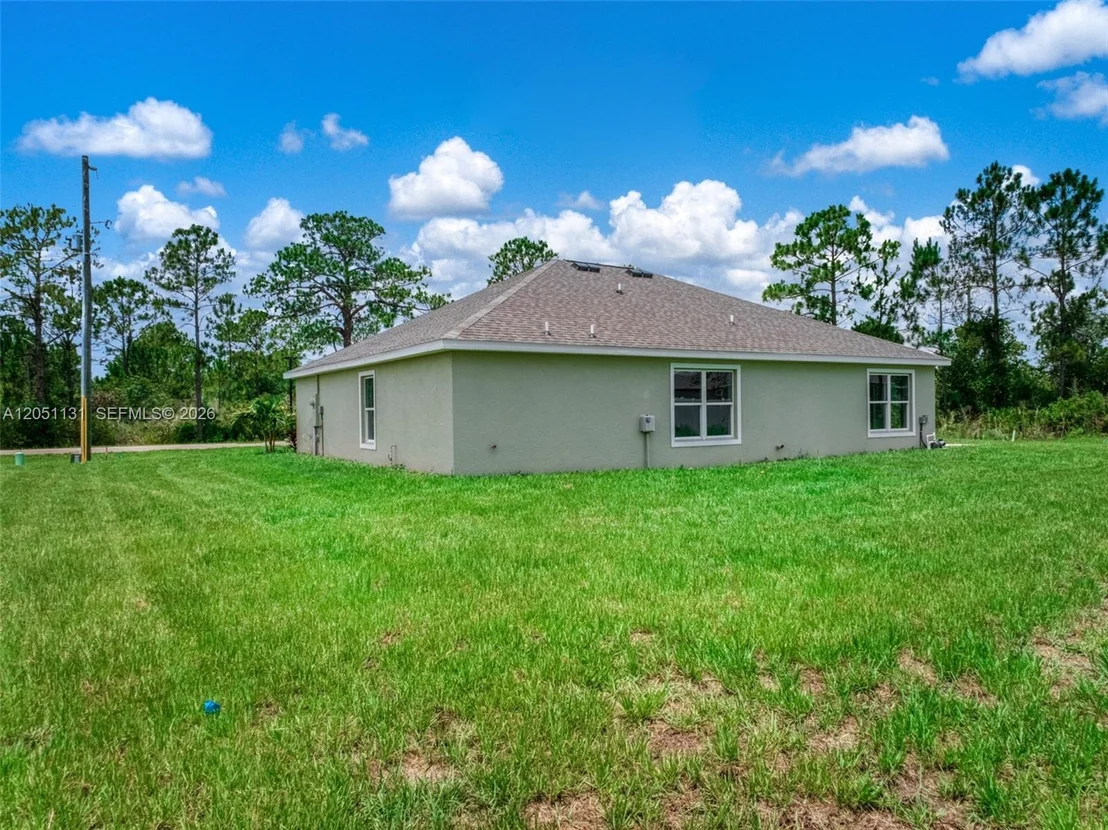 Photo of 5652 Cortez Blvd.