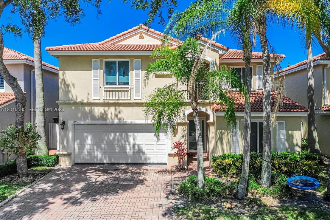 Photo of 1065 Weeping Willow Way