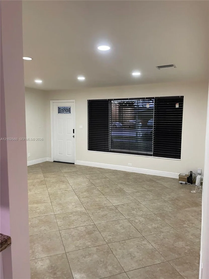 Photo of 3700 NE 13th Ter