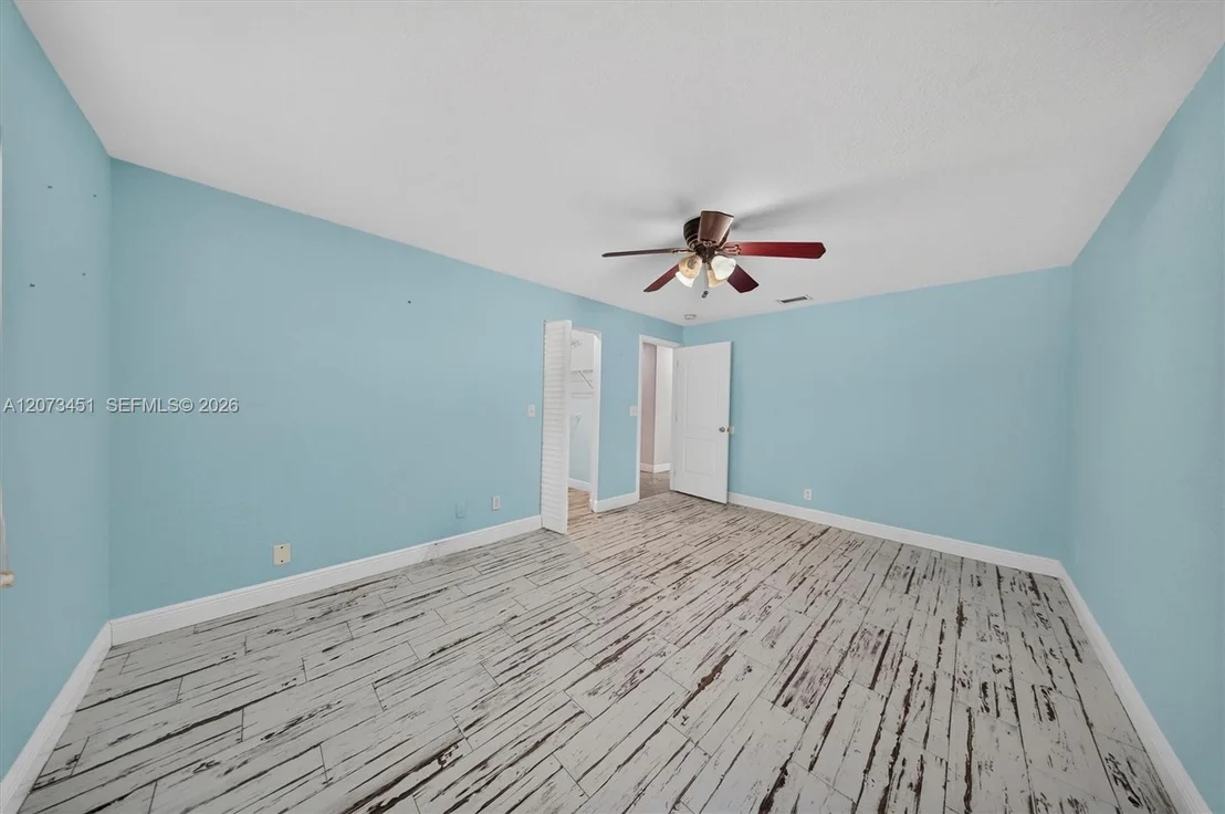 Photo of 1215 Stallion Dr