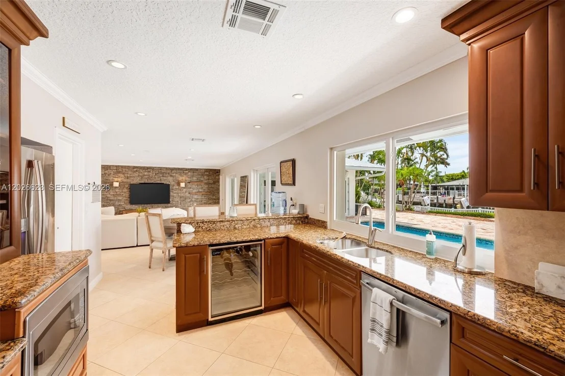 Photo of 620 SE 11th St