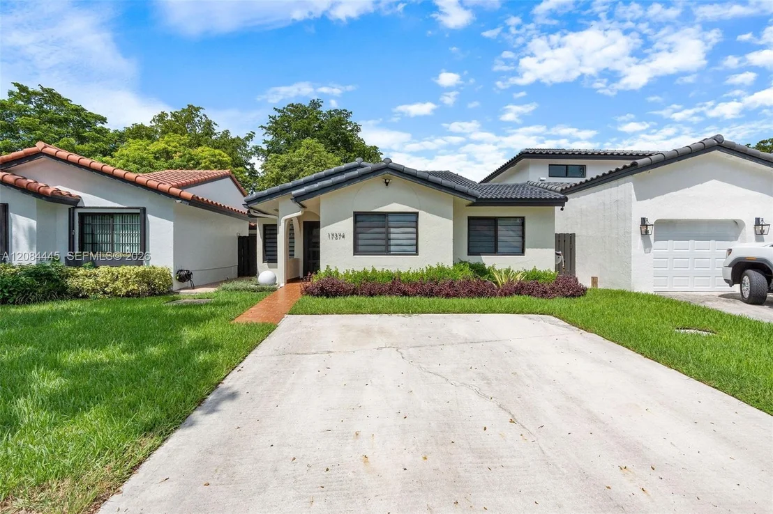 Photo of 17374 NW 66th Pl