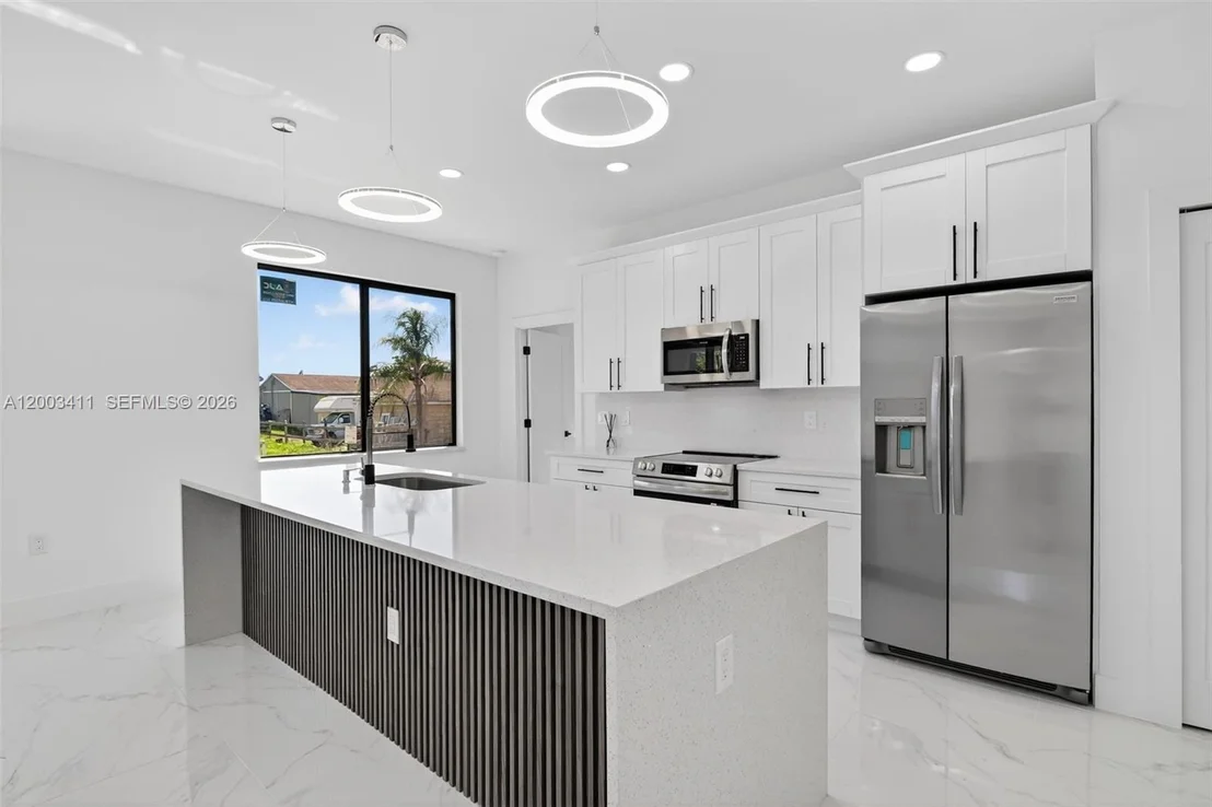 Photo of 312 Rand Ave.